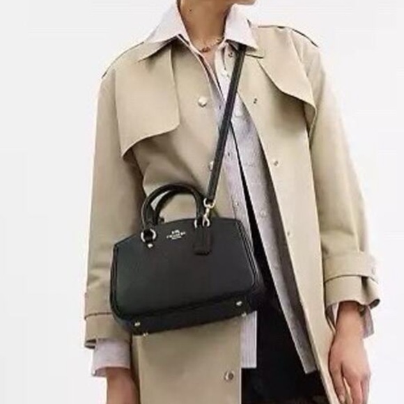 New Coach Savannah Leather Carryall Satchel CAL54 Gold/Black - Picture 3 of 6